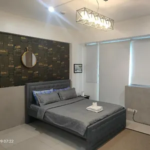  Aparthotel Palm Wood Condotel Philippines